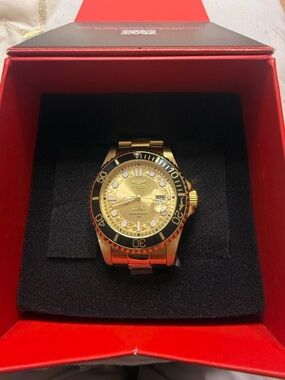 Invicta Men's Pro Diver Hammerhead 43mm Watch model 30025 New